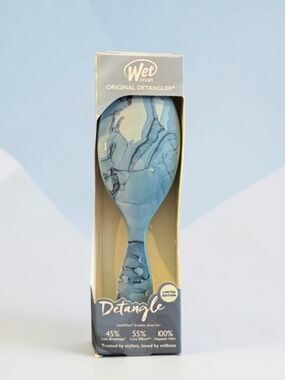 Wet Brush Blue Detangle Brush Limited Edition